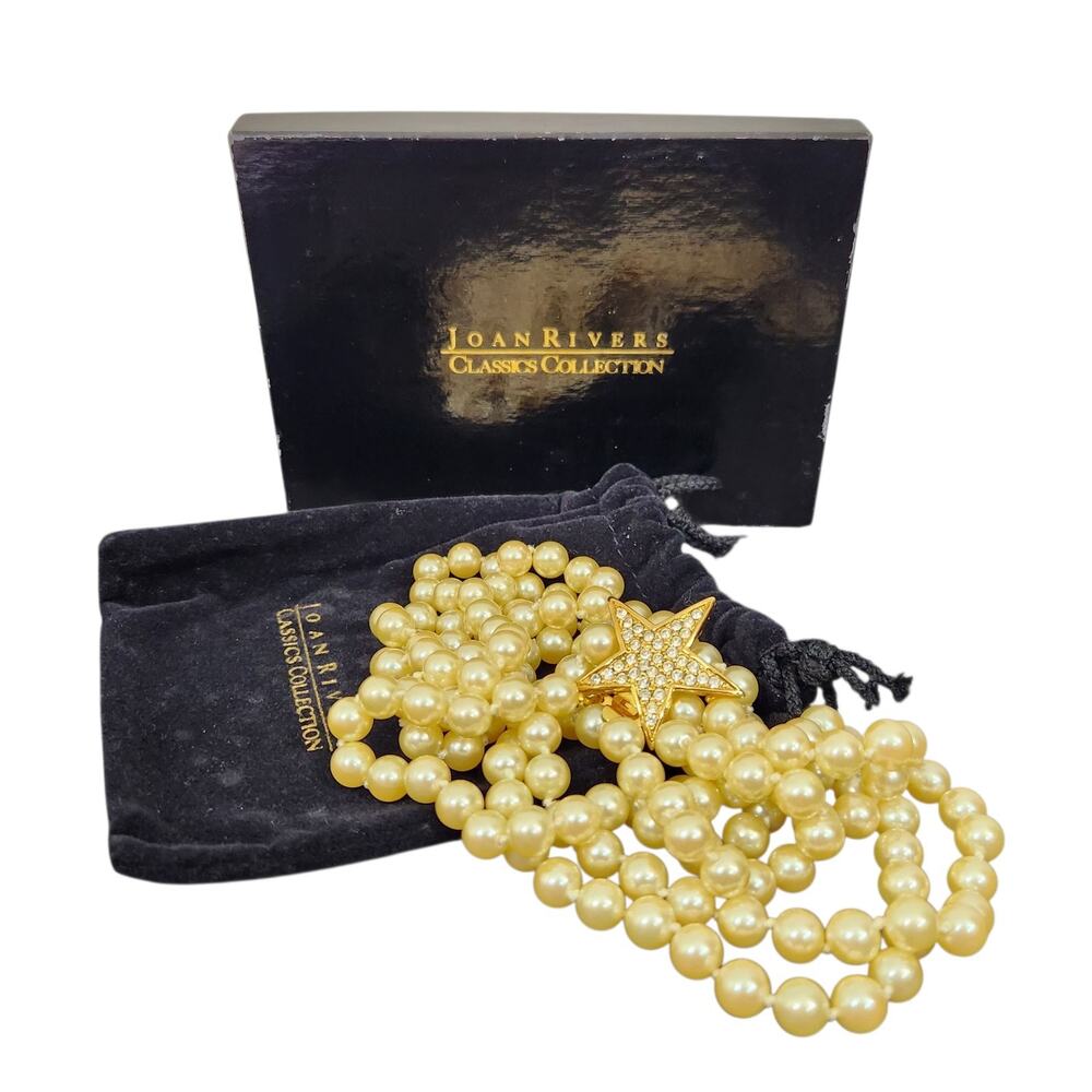 VTG JOAN RIVERS Pearl Necklace Knotted Gold Tone Star Signed Classic Gift Mother